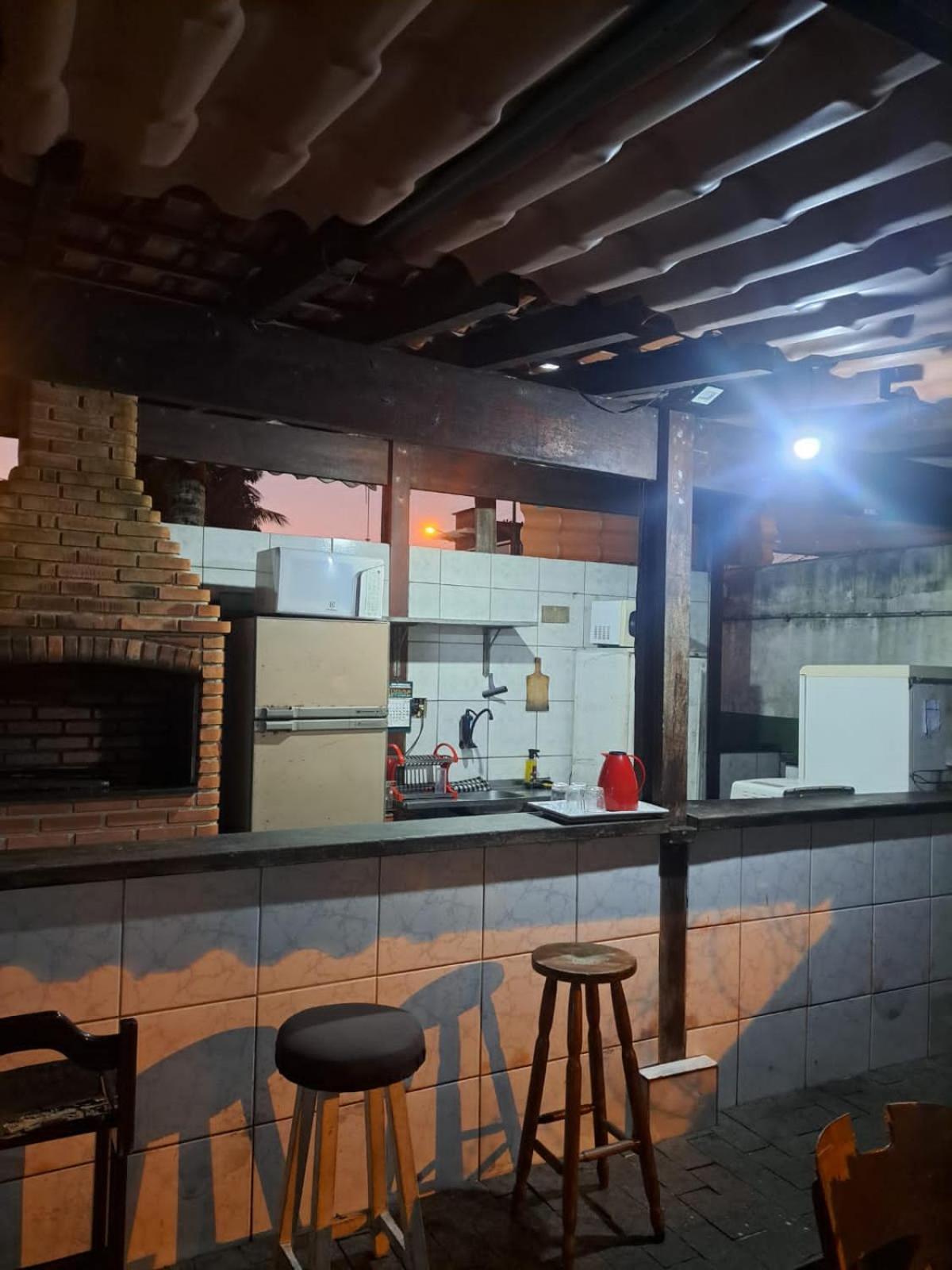 Hostel E Pousada Pg - Vila Tupi Прая-Гранди Экстерьер фото